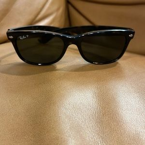 RayBan New Wayfarer with Polarized Lens